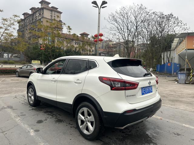 Nissan Qashqai+2 2019 thumb 4