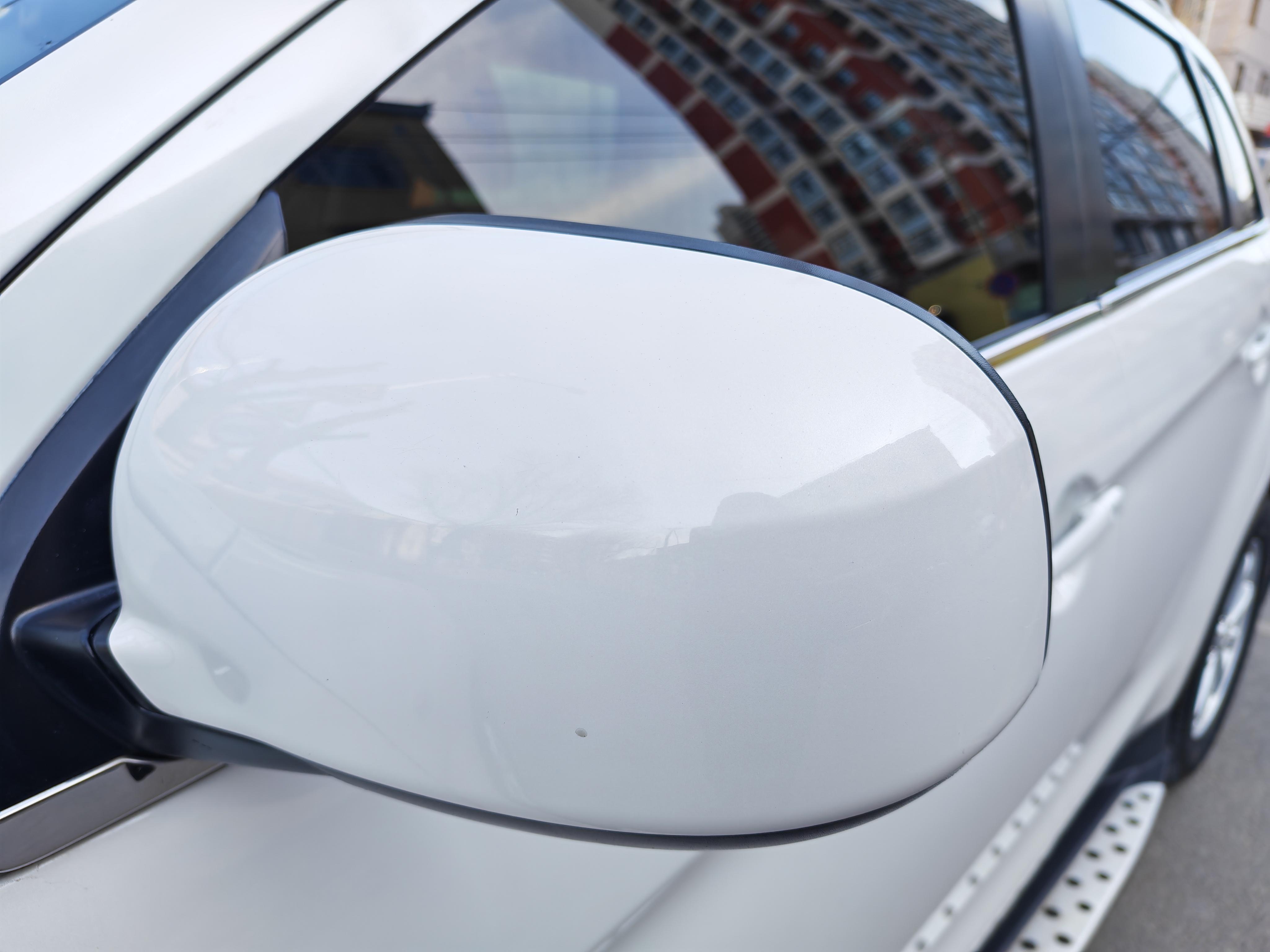 Mitsubishi ASX 2015 thumb 10
