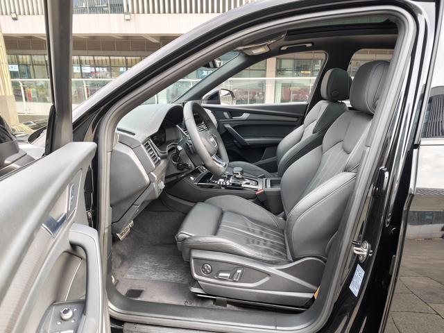 Audi Q5 2024 thumb 7