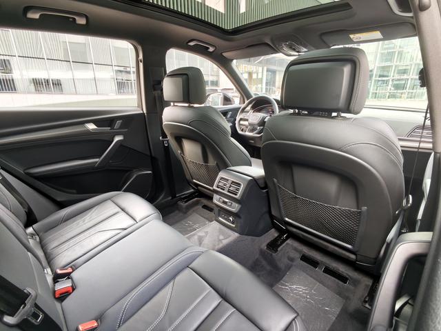 Audi Q5 2024 thumb 11