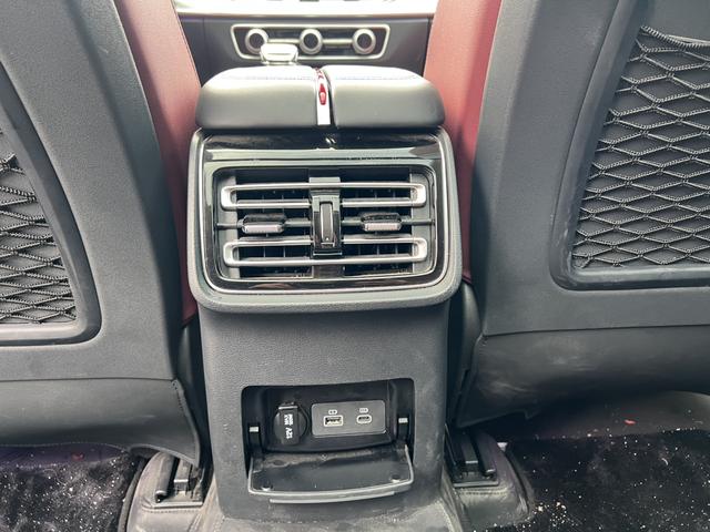 Hongqi HS5 2023 thumb 12