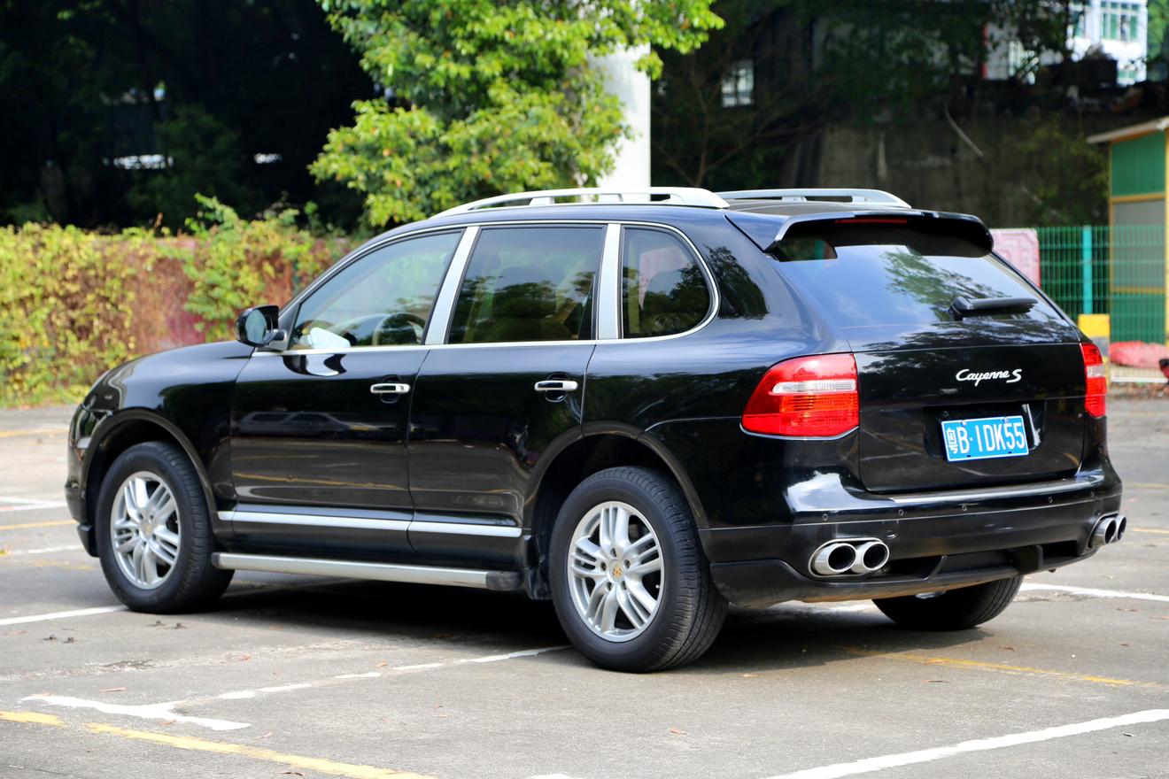 Porsche Cayenne 2008 thumb 12