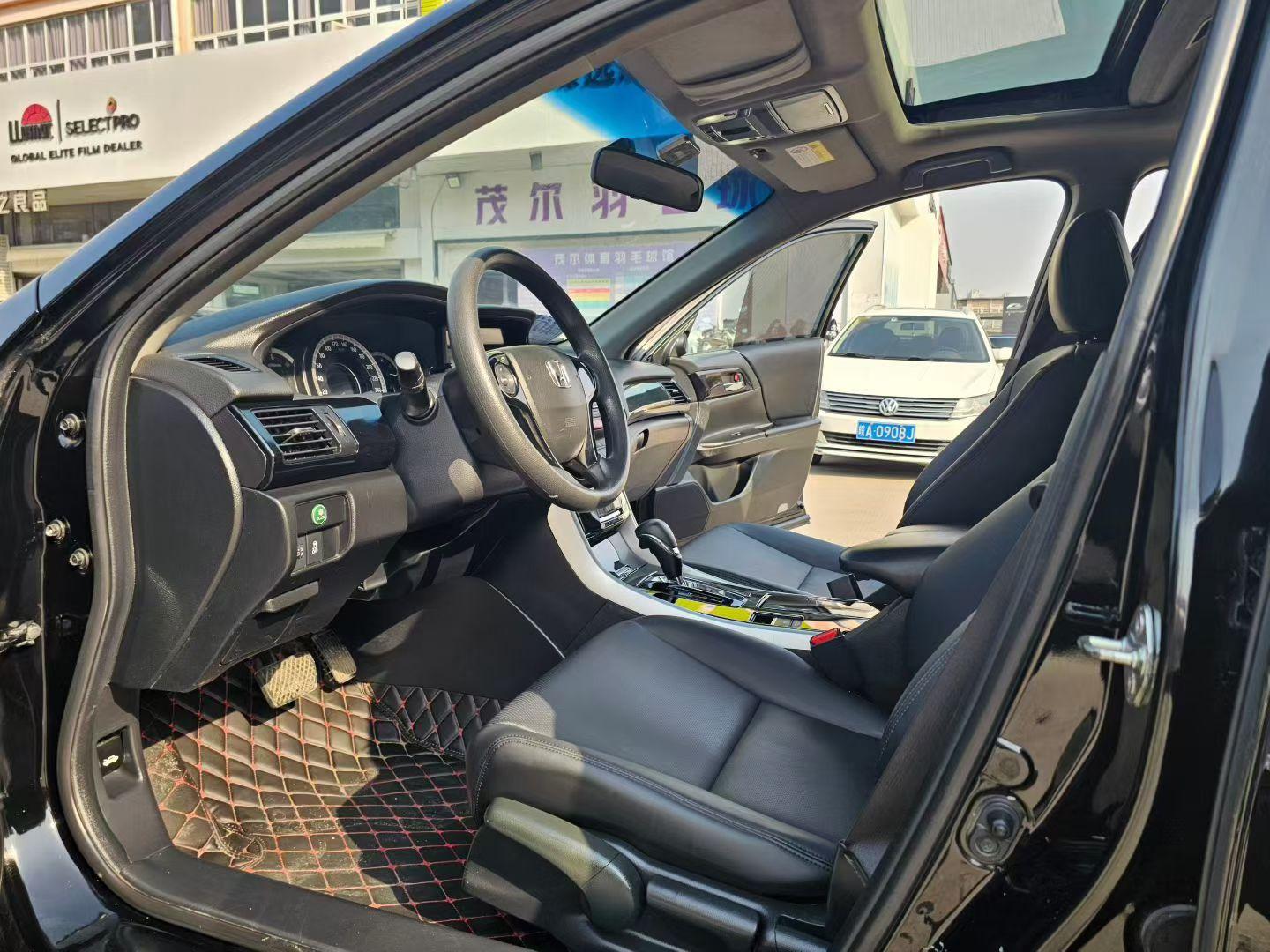 Honda Accord 2017 thumb 6