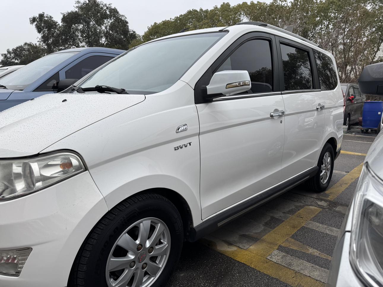 Wuling Hong Guang 2014 thumb 9