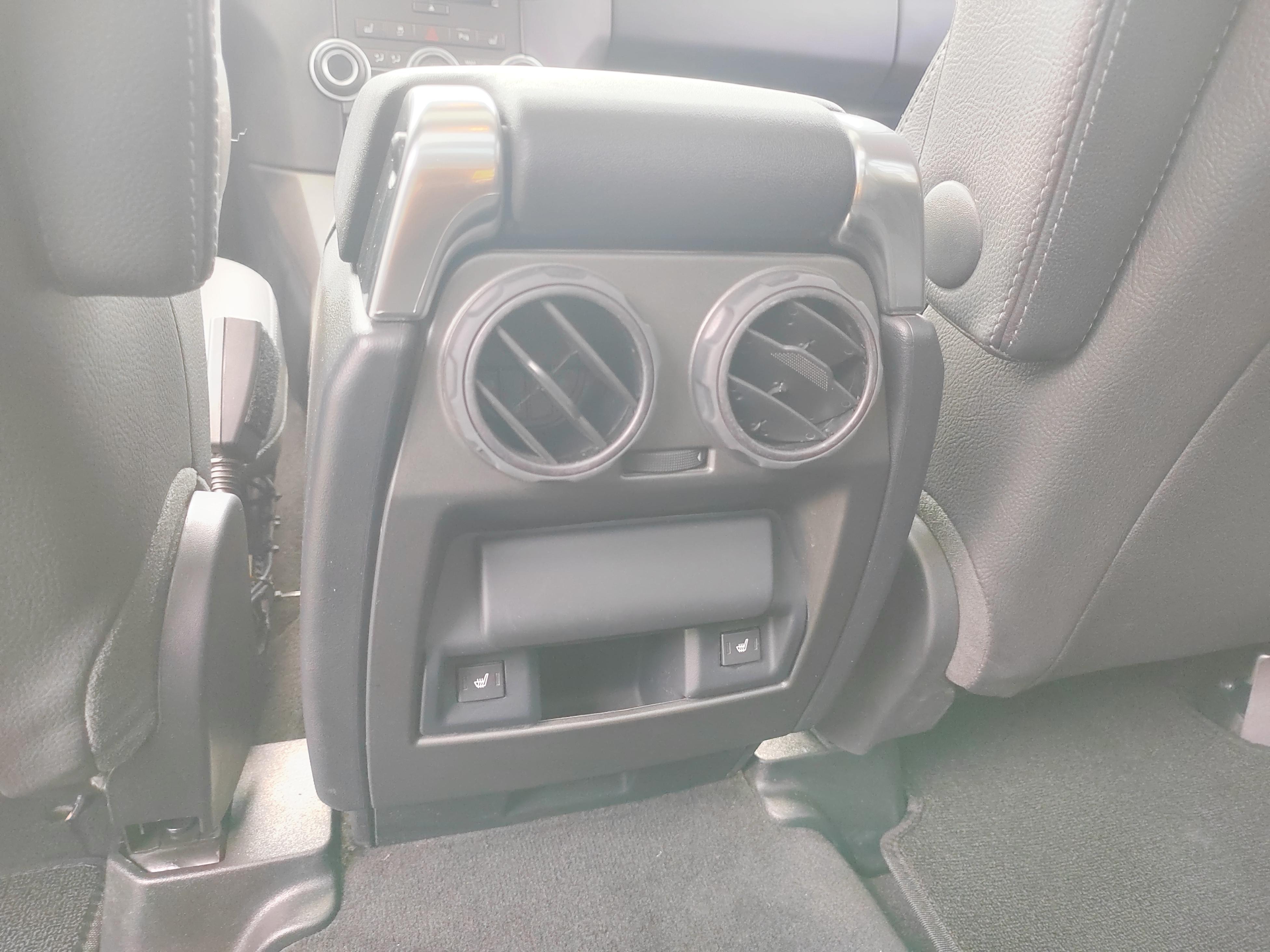 Land Rover Discovery 2016 thumb 10