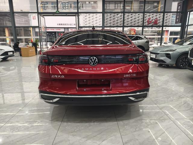 Volkswagen Lamando 2022 thumb 2