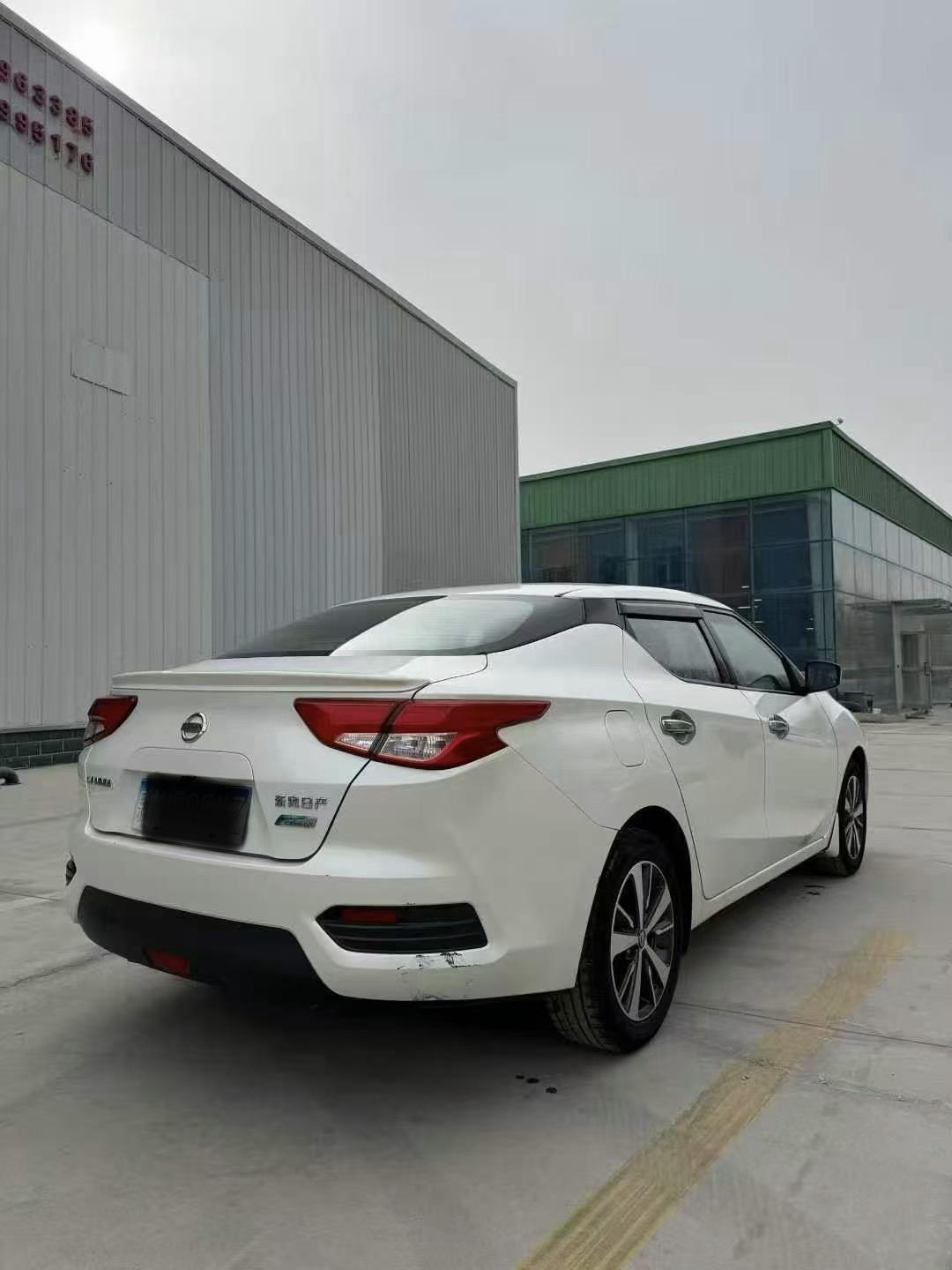 Nissan Lannia 2016 thumb 4