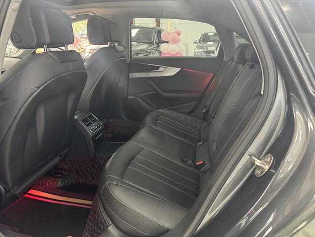 Audi A4 2020 thumb 5