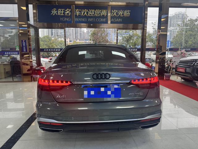 Audi A4 2020 thumb 8