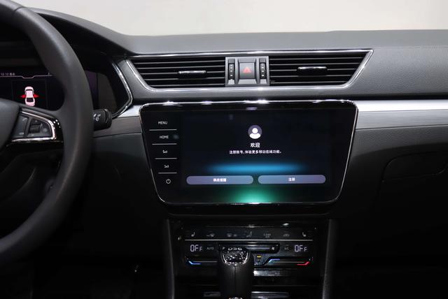 Skoda Superb 2024 thumb 11