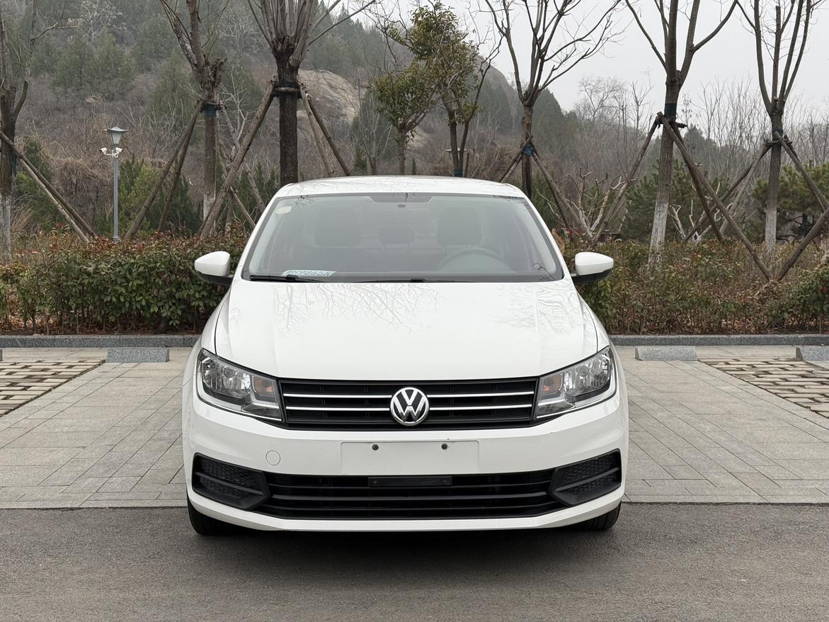 Volkswagen Santana 2019 thumb 12