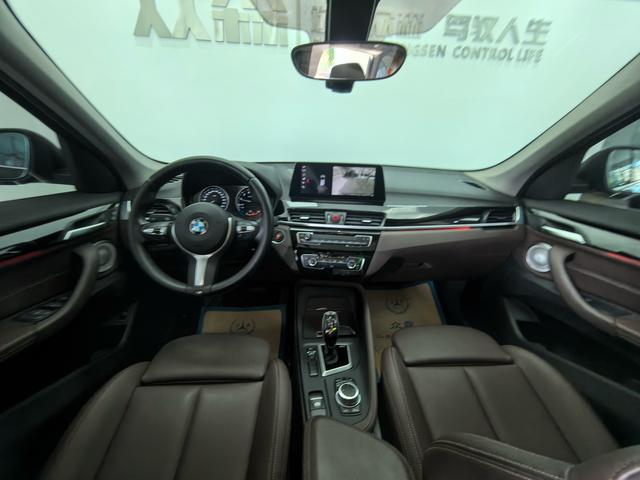 BMW X1 2021 thumb 5