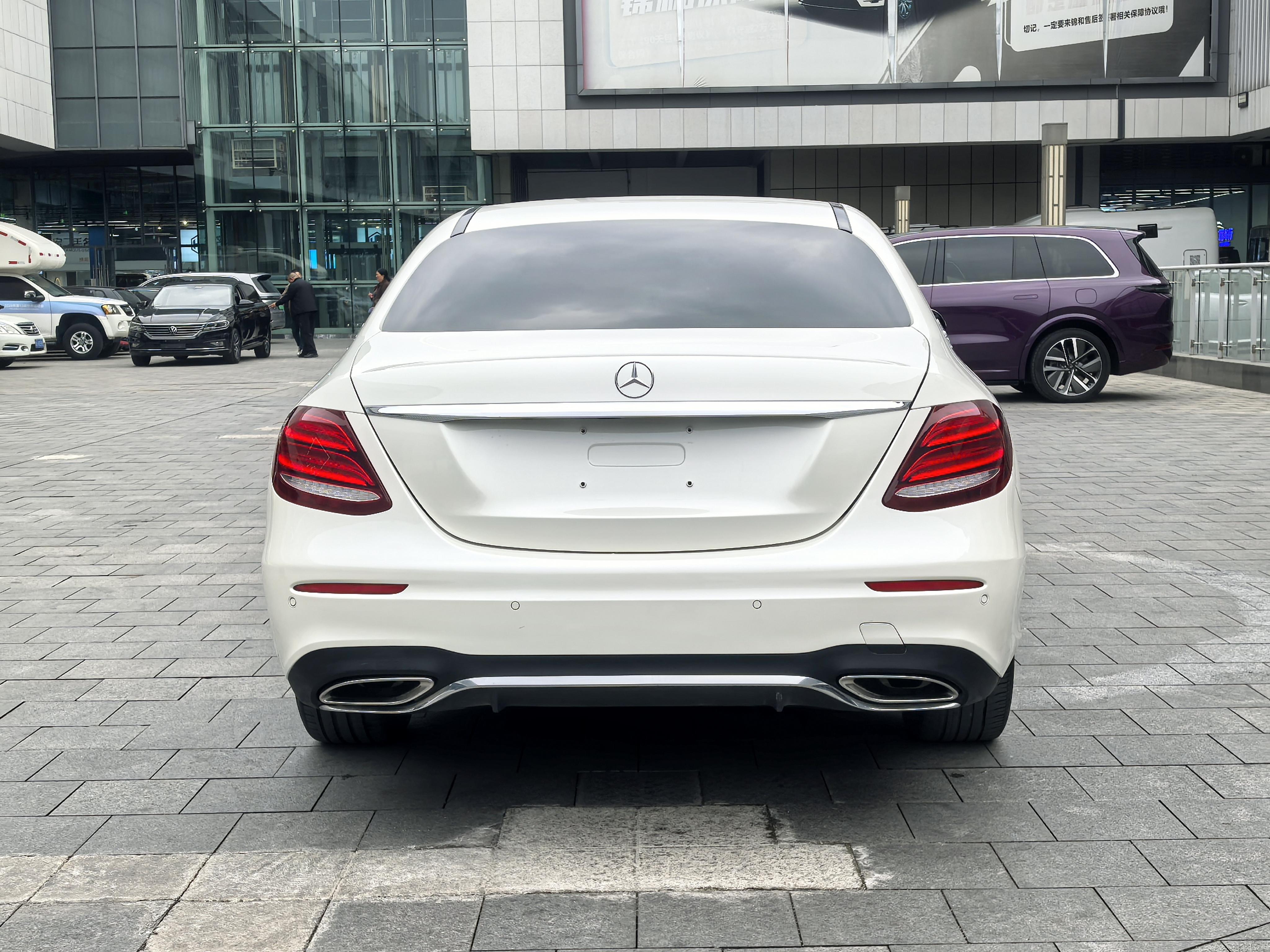 Mercedes-Benz E-Class 2018 thumb 2