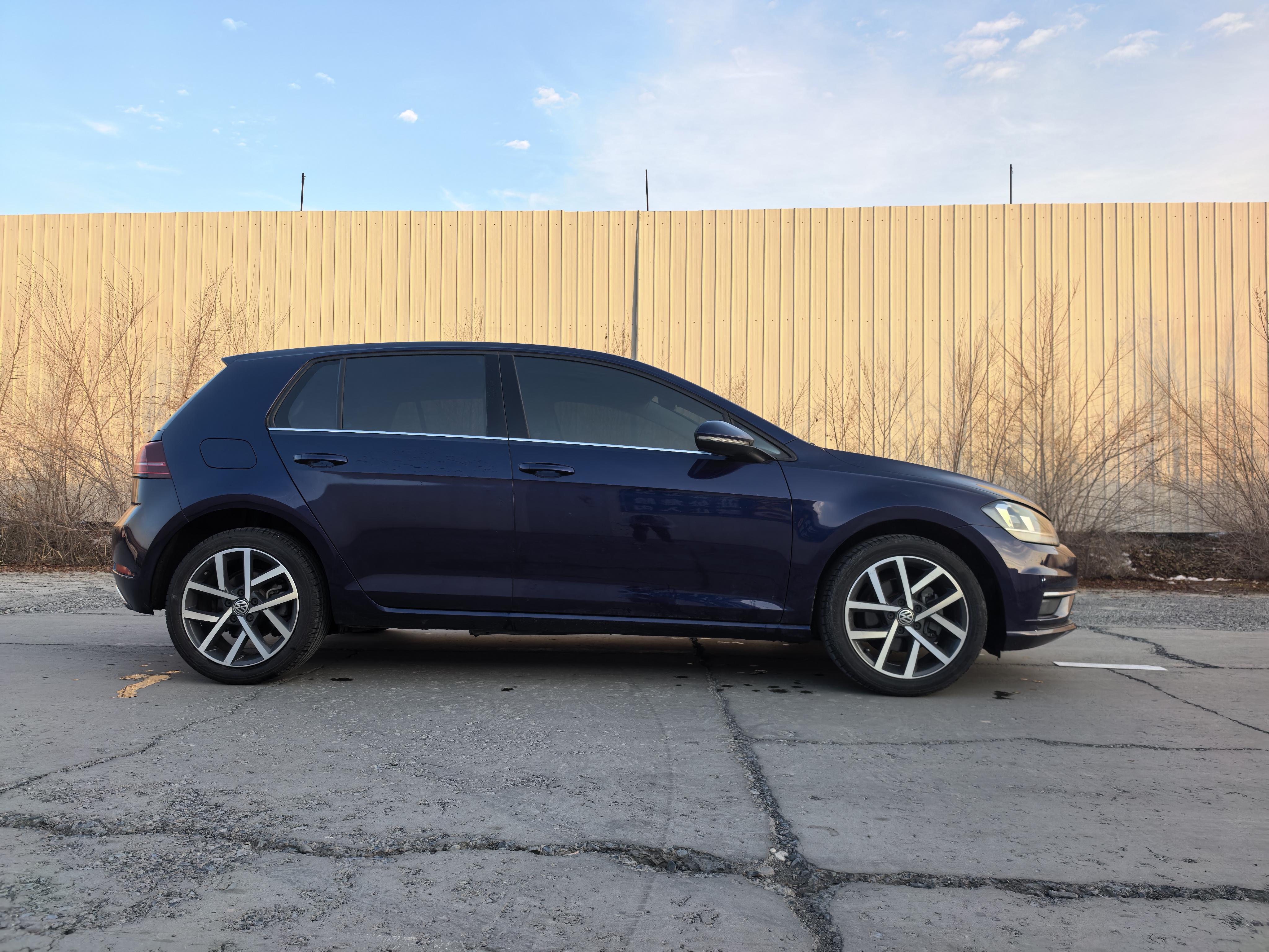 Volkswagen Golf 2018 thumb 5