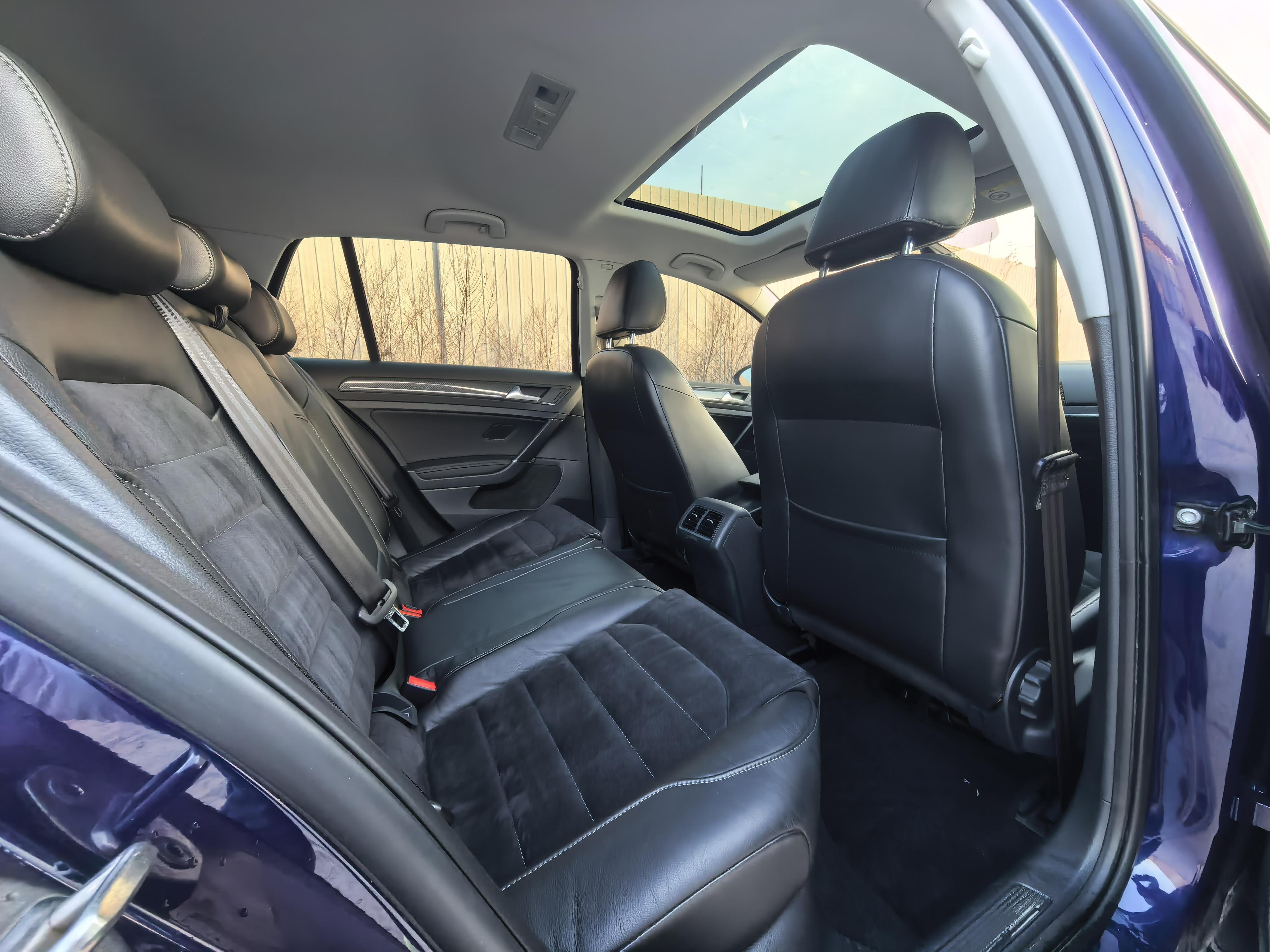 Volkswagen Golf 2018 thumb 12