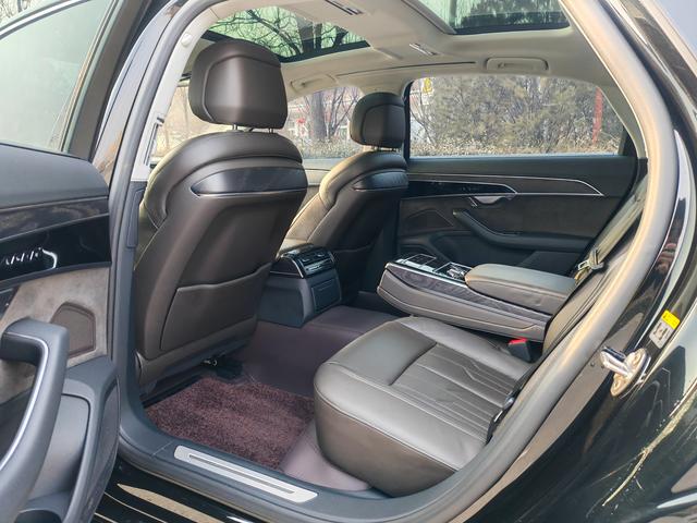 Audi A8 2019 thumb 7