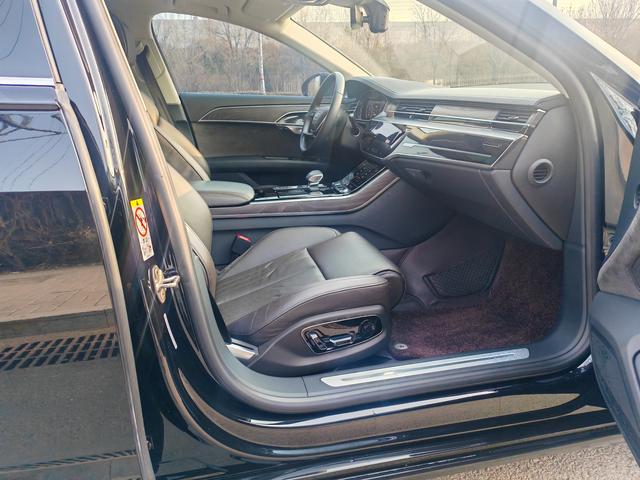 Audi A8 2019 thumb 10