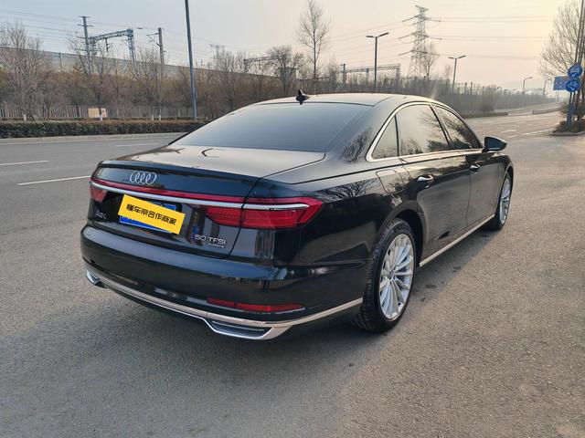 Audi A8 2019 thumb 12