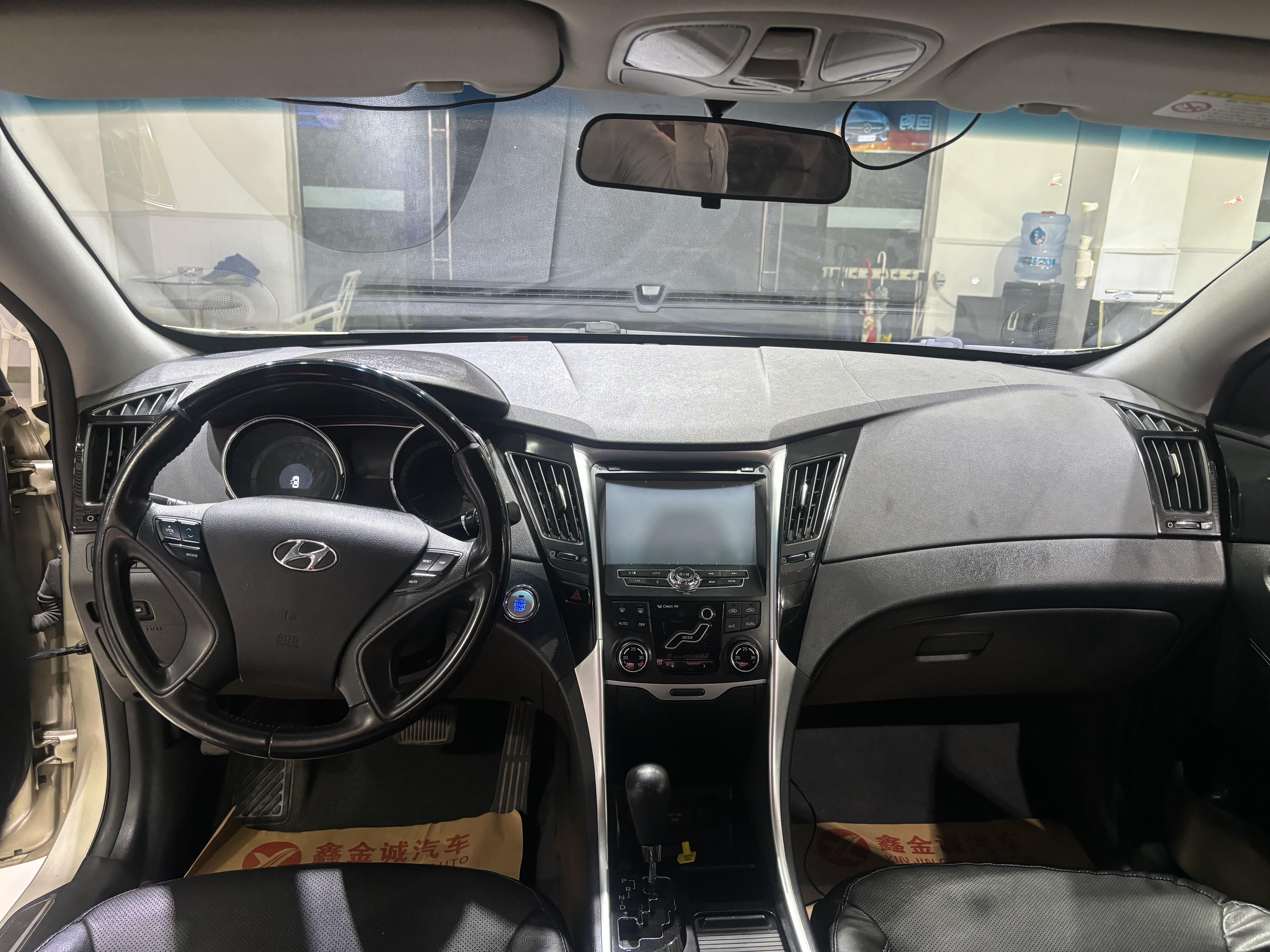 Hyundai Sonata 2015 thumb 9