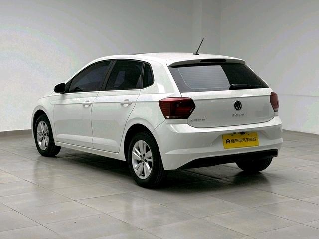 Volkswagen Polo 2021 thumb 2
