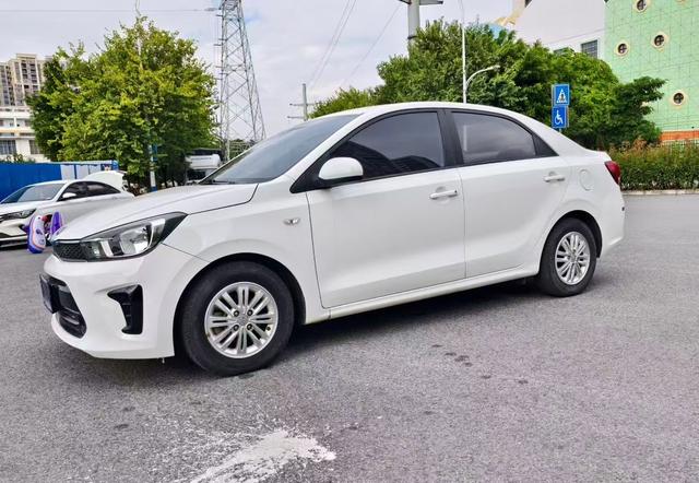 Kia Pegas 2020 thumb 6