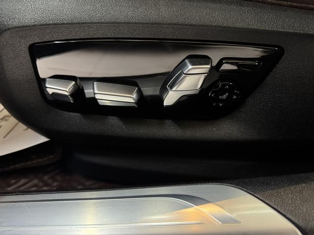 BMW 7 серии 2019 thumb 11
