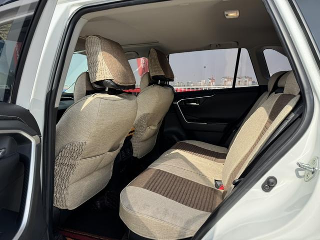 Toyota RAV4 2021 thumb 2