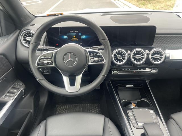 Mercedes-Benz GLB 2021 thumb 9