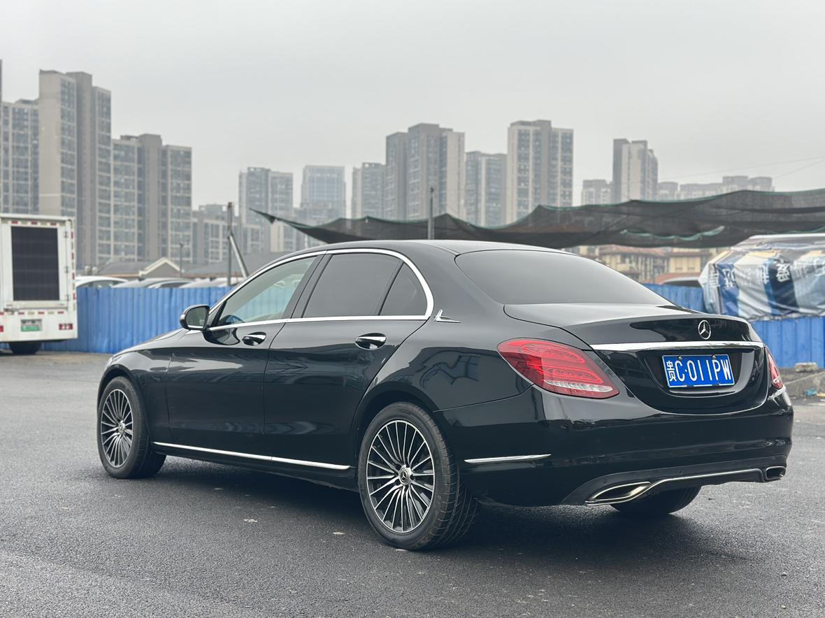 Mercedes-Benz C-Class 2015 thumb 2