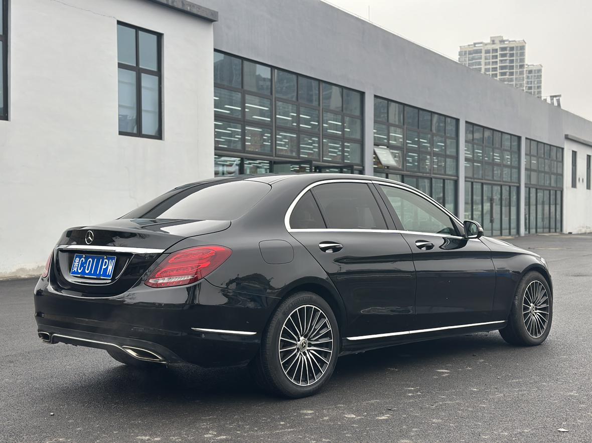 Mercedes-Benz C-Class 2015 thumb 4