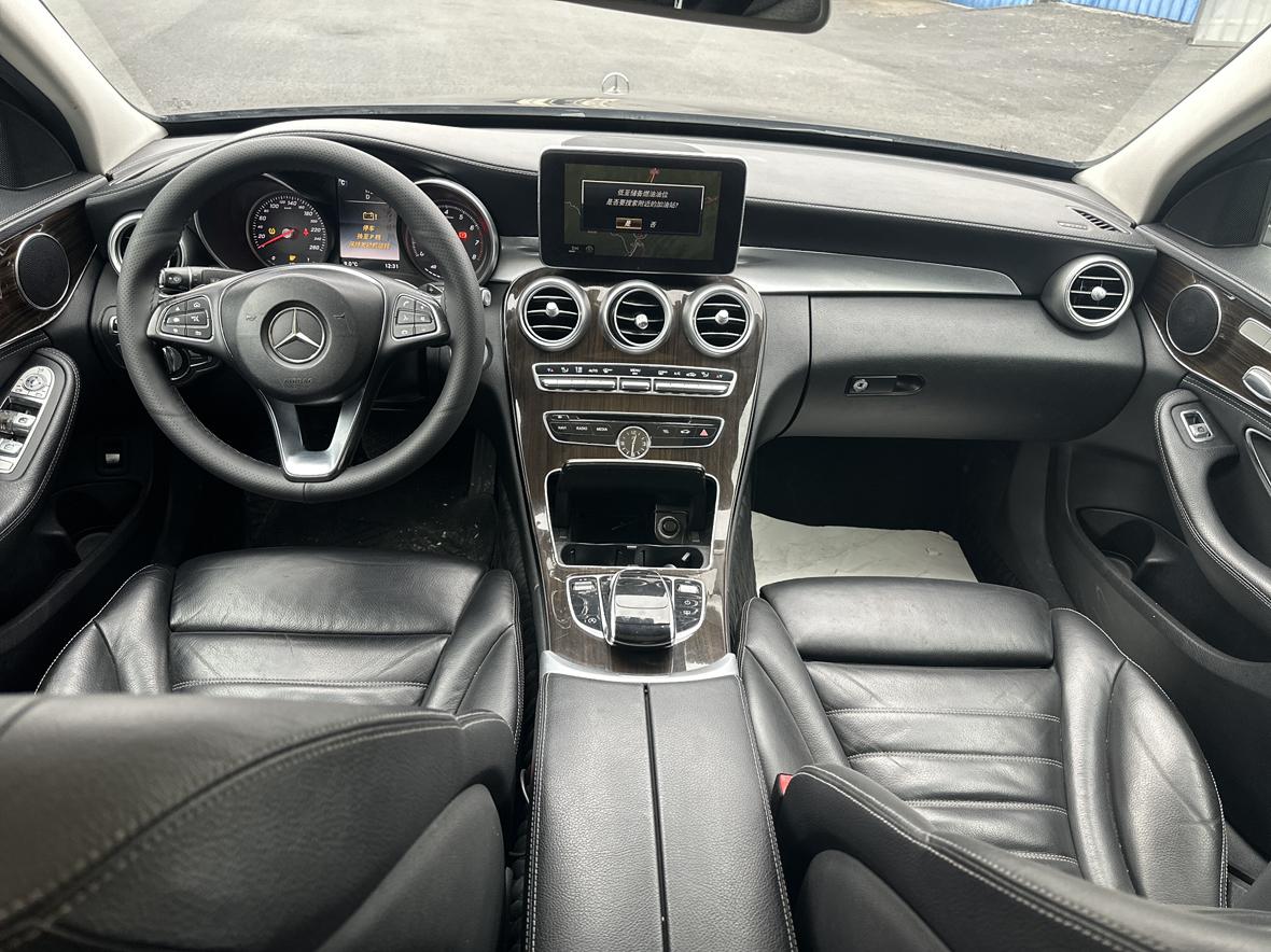 Mercedes-Benz C-Class 2015 thumb 5