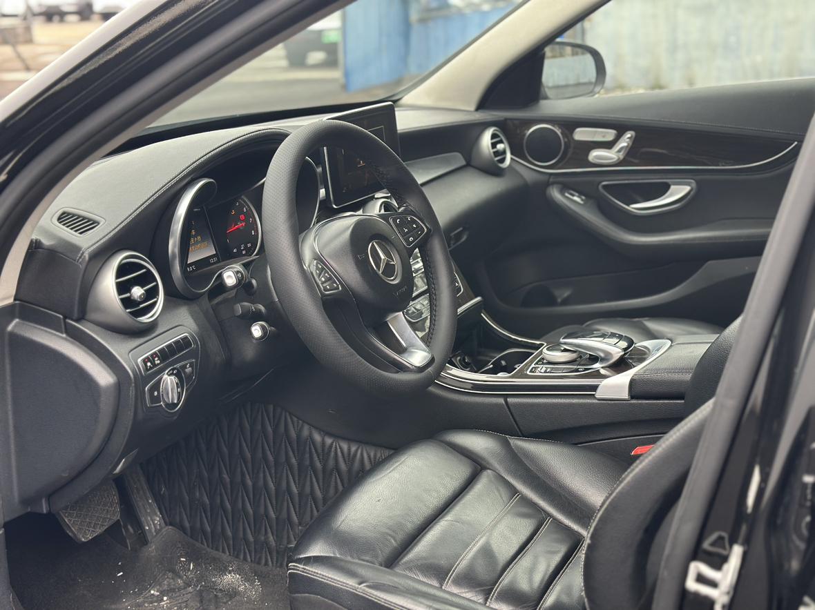 Mercedes-Benz C-Class 2015 thumb 6