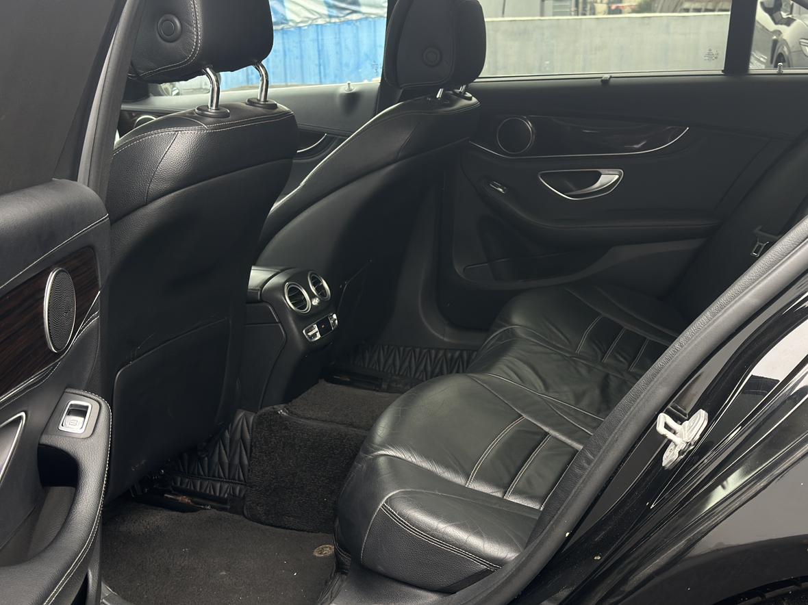 Mercedes-Benz C-Class 2015 thumb 7