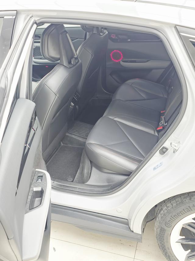 Changan UNI-V 2023 thumb 4