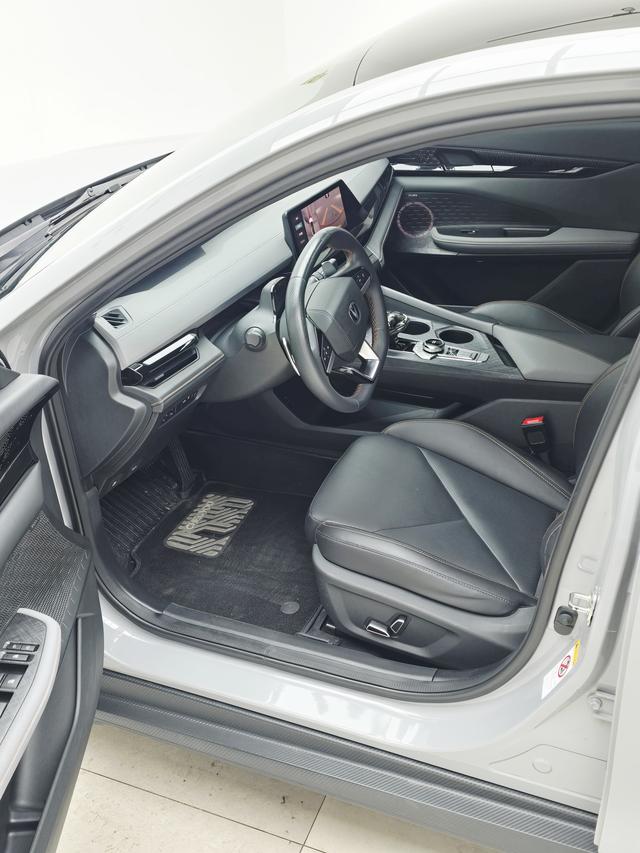 Changan UNI-V 2023 thumb 5