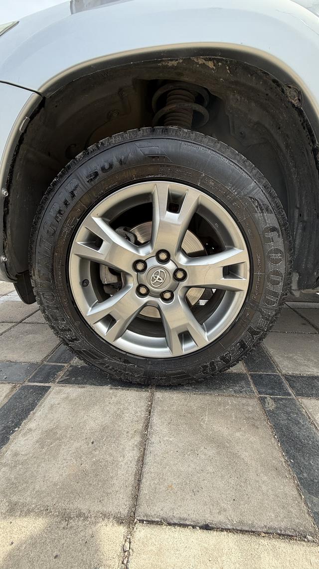 Toyota RAV4 2013 thumb 12