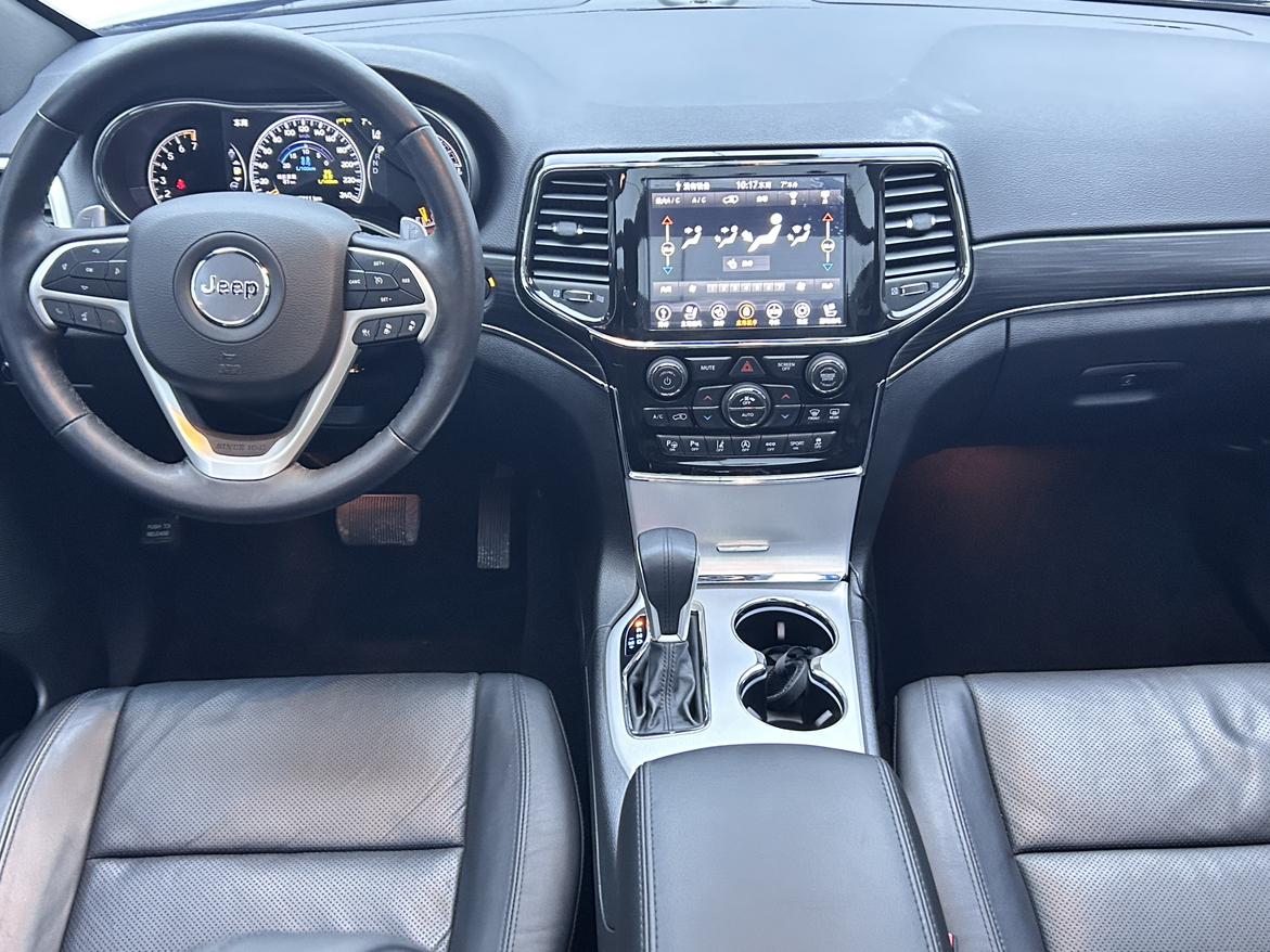 Jeep Grand Cherokee 2022 thumb 10