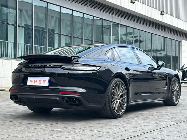 Porsche Panamera 2023 thumb 9
