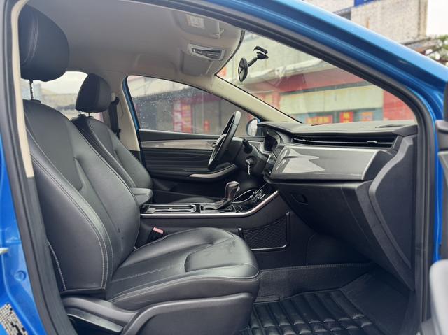 Chery Arrizo 5 2019 thumb 5