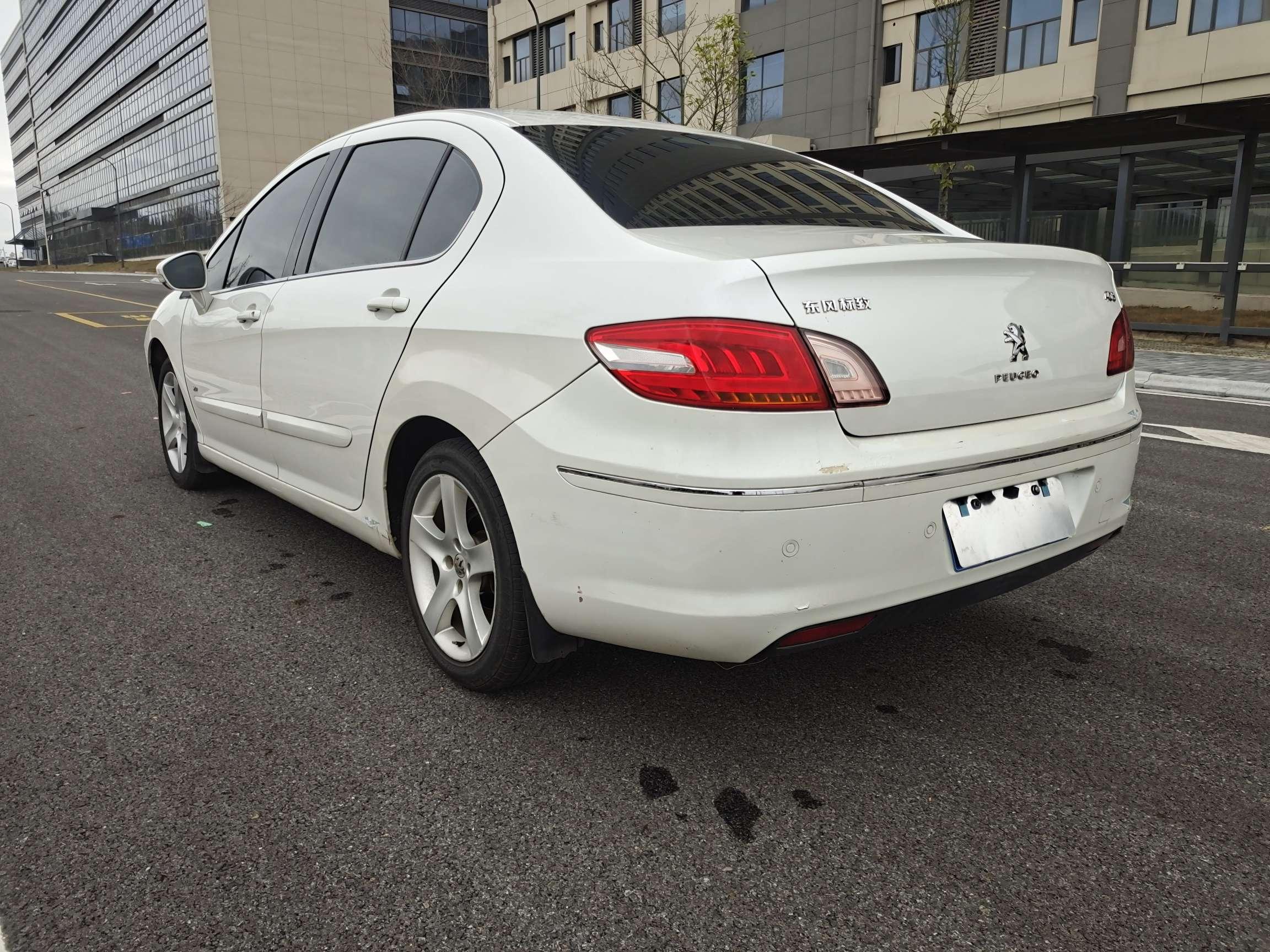 Peugeot 408 2014 thumb 2