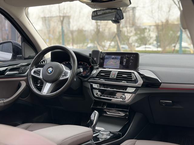 BMW X3 2020 thumb 10