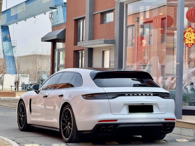 Porsche Panamera 2021 thumb 10