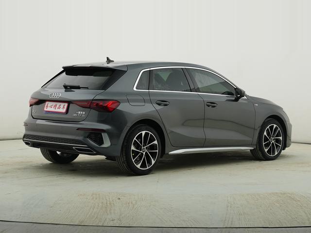 Audi A3 2022 thumb 4