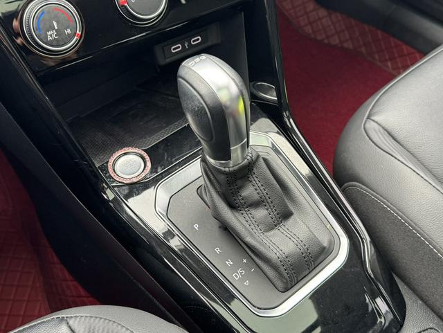 Volkswagen T-Roc 2021 thumb 8