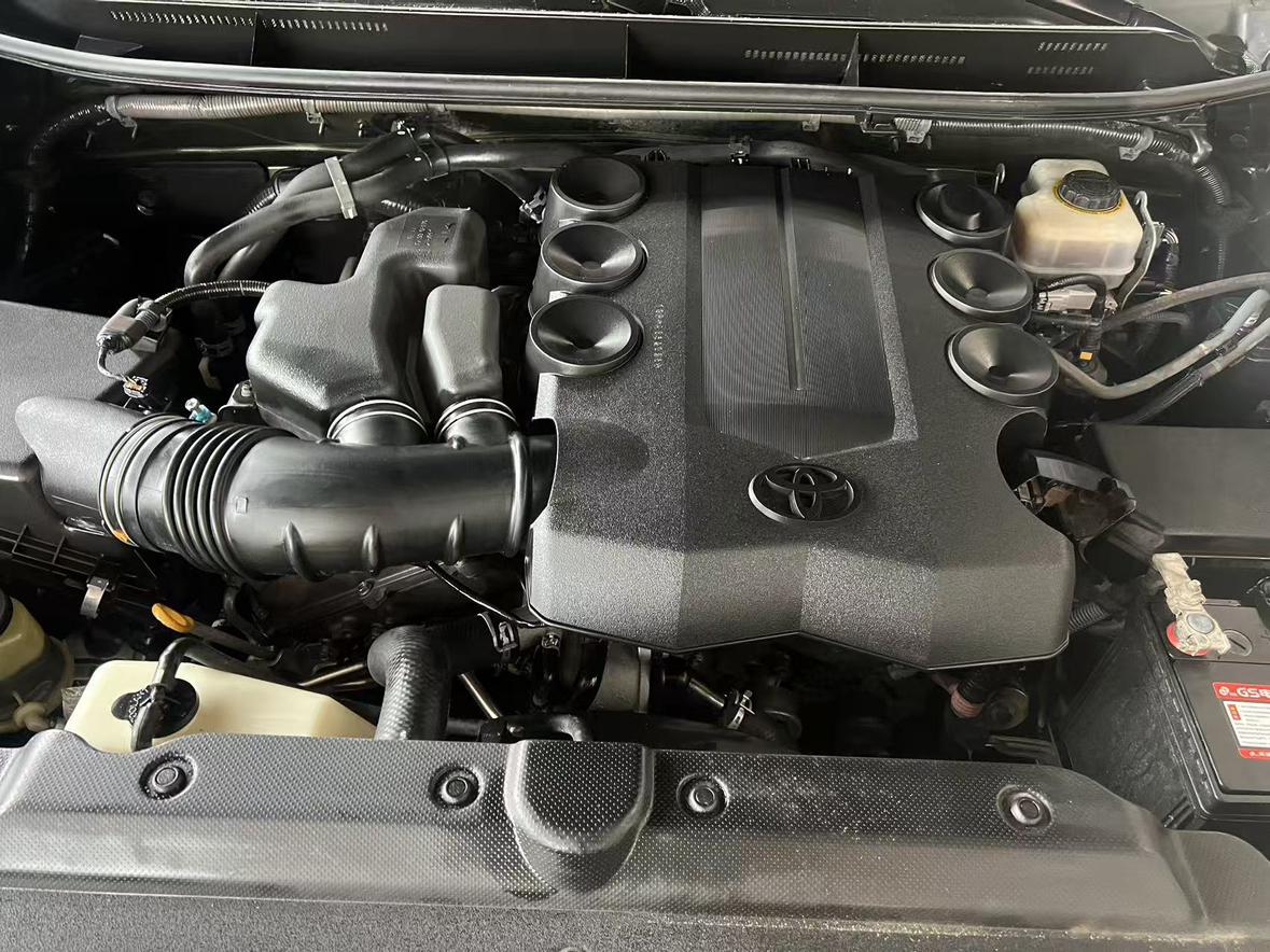 Toyota Land Cruiser Prado 2011 thumb 5