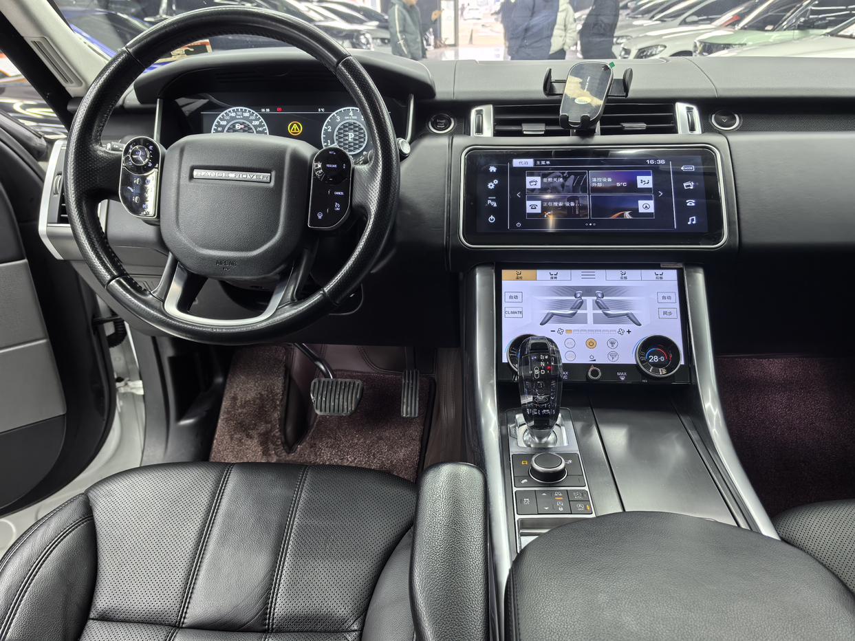 Land Rover Range Rover Sport 2017 thumb 6