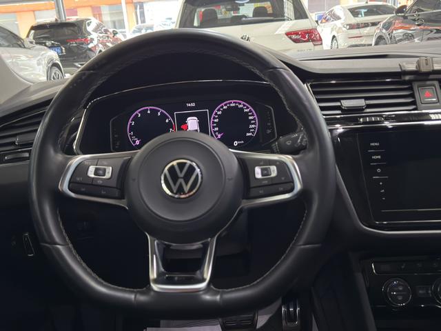 Volkswagen Tiguan 2021 thumb 6