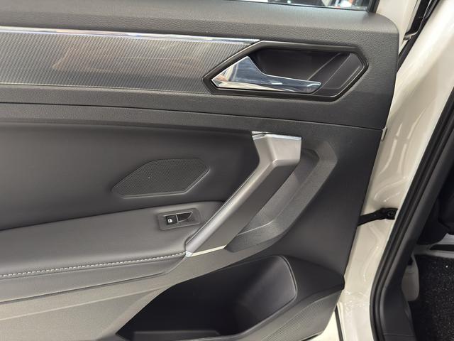 Volkswagen Tiguan 2021 thumb 9