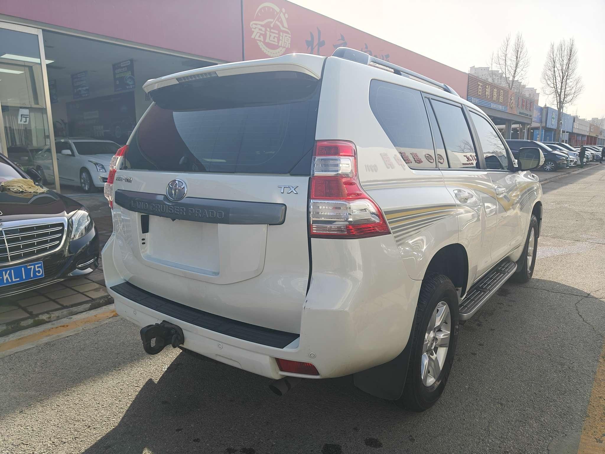 Toyota Land Cruiser Prado 2017 thumb 4