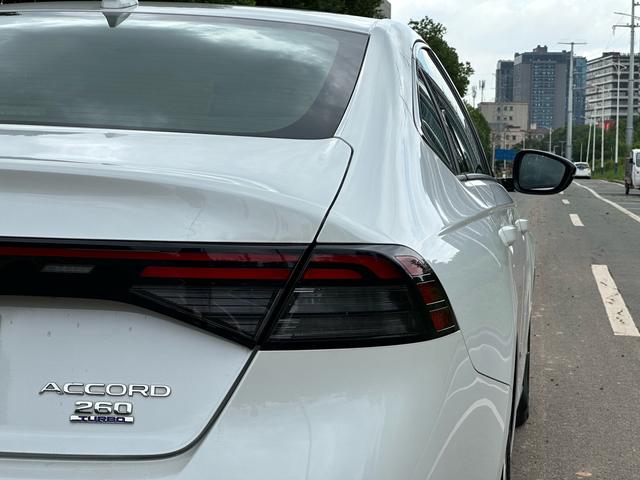 Honda Accord 2023 thumb 6